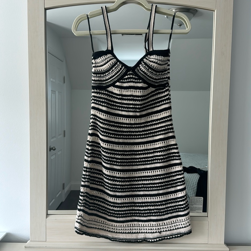 Zara black and tan knit dress size small